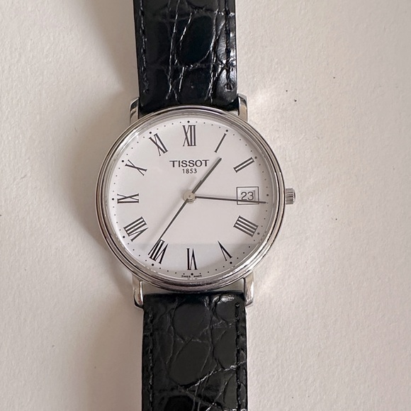 Tissot 1853 Classic Silver Black Leather Strap Watch Date Window Roman Numerals - Picture 1 of 9